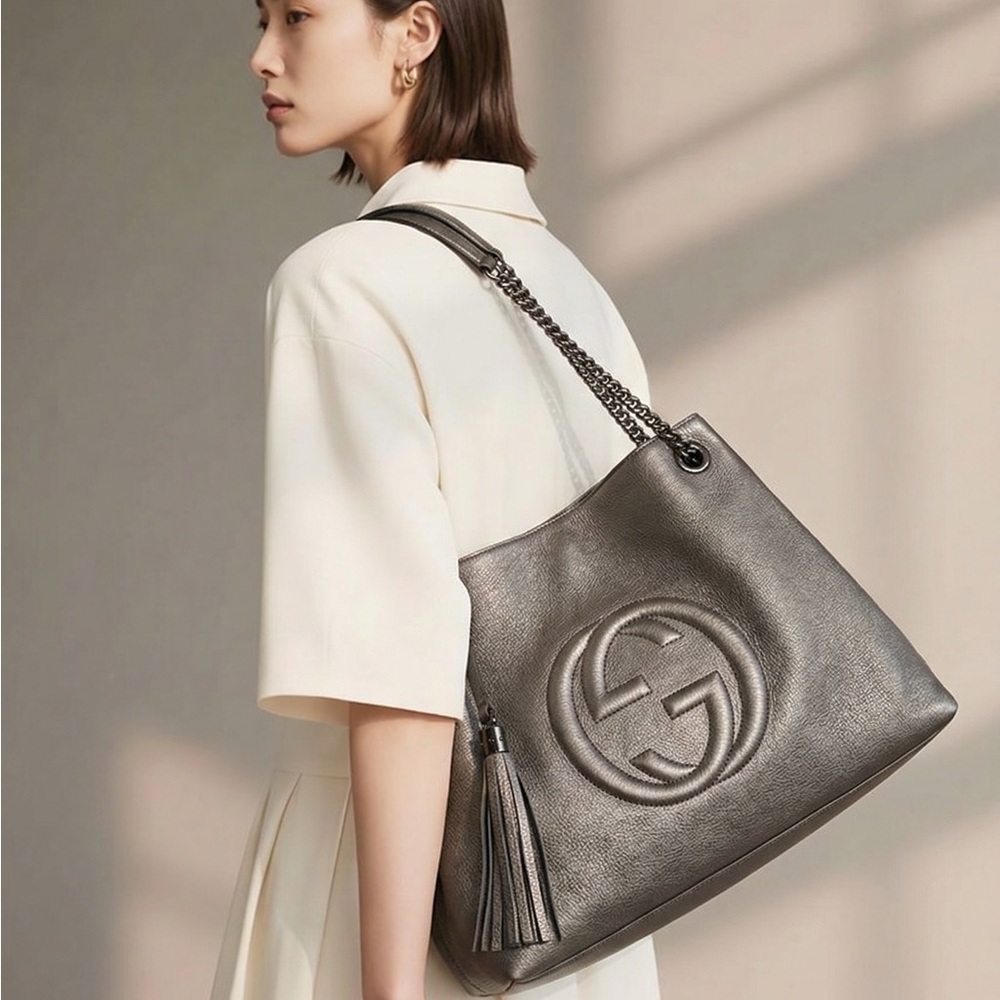 Gucci Metallic Gray Soho Leather Shoulder Bag with Tassel - Picture 16 of 16